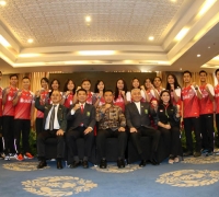 Menpora Lepas Tim Piala Thomas dan Uber Indonesia