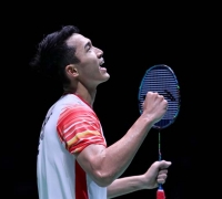Japan Open 2019: Jonatan Hadapi Kento Momota di Laga Puncak